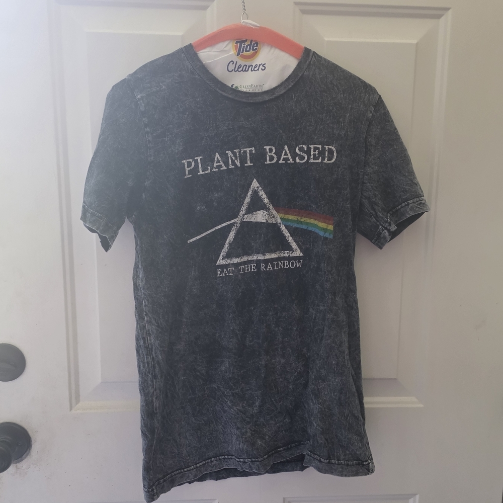 Plant based eat The Rainbow Pink Floyd T-shirt